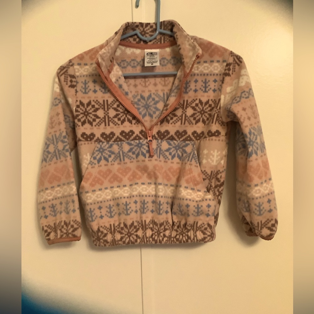 Athletic sweatshirt